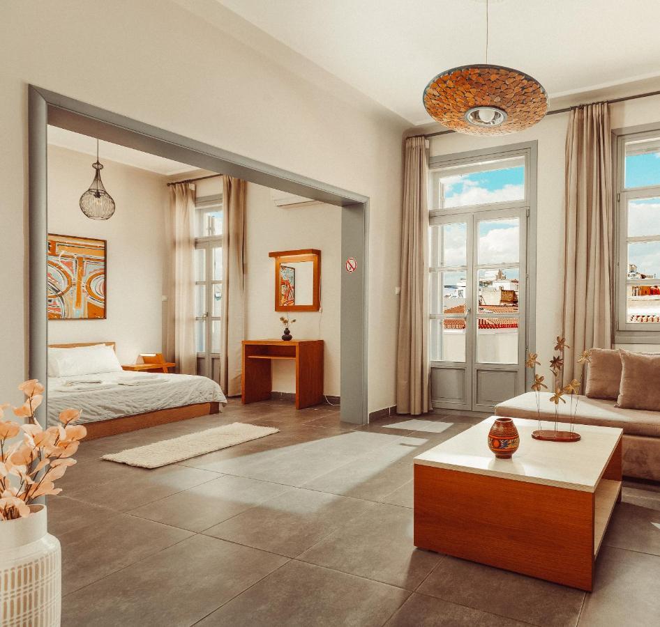 Suitas Athens Exterior photo